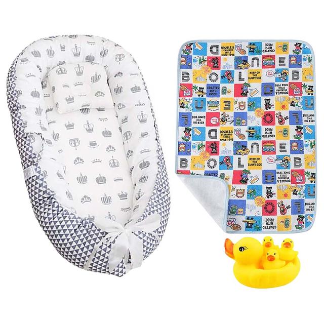 Star Babies - Baby Sleeping Bed Pod w/ Reusable Changing Mat & Rubber Duck - Blue