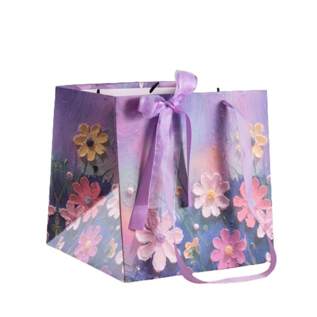 Y-PaperCo. - 3D Chrysanthemum Oil Painting Square Gift Bag -  2pcs - Medium