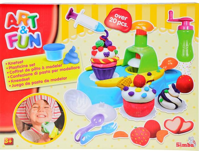 Art & Fun Plastic Dough Cupcake