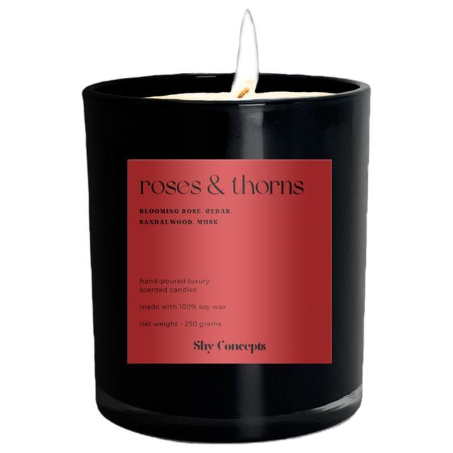 Shy Concepts - Luxury Scented Candle - Roses And Thorns - Black