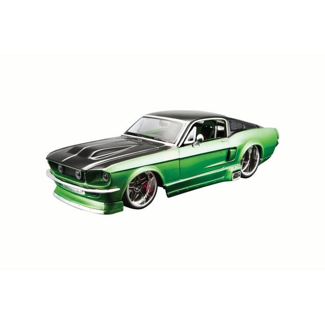 Maisto - 1:24 Scale - 1967 Ford Mustang GT - Black & Green